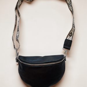 Trendi női övtáska állítható pánttal – minimalista crossbody táska több színben (15x23 cm)