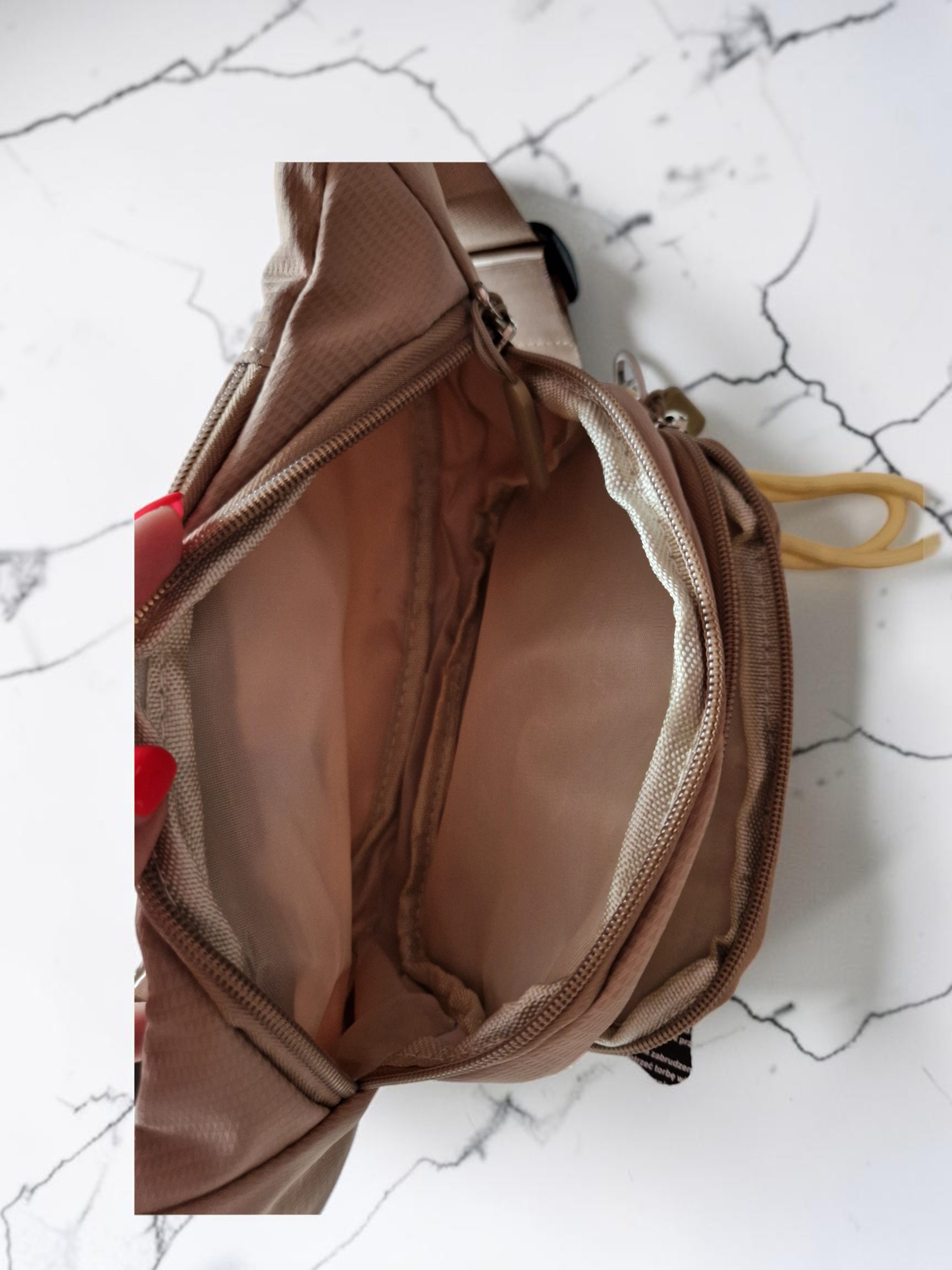Női övtáska több rekesszel – sportos crossbody táska állítható pánttal, több színben - Image 10